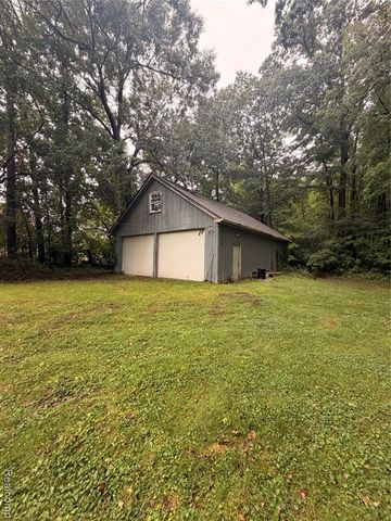 12765 Hannan Road, Romulus, MI 48174