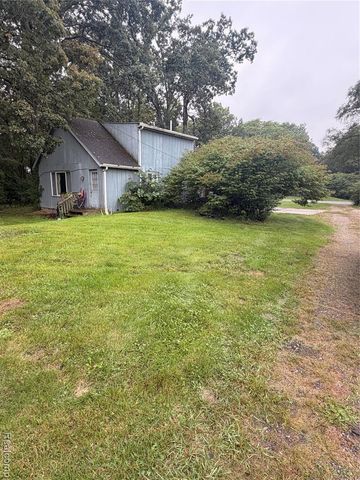 12765 Hannan Road, Romulus, MI 48174
