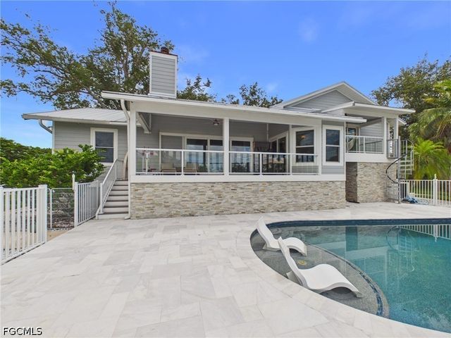 15492 Chloe CIR, Fort Myers, FL 33908