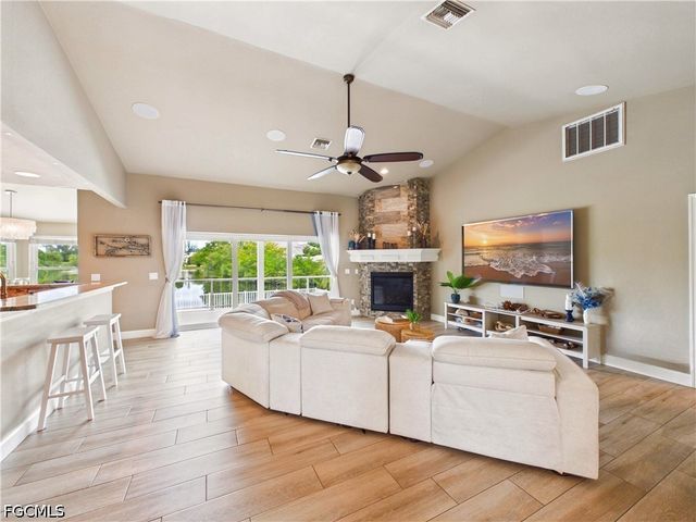15492 Chloe CIR, Fort Myers, FL 33908
