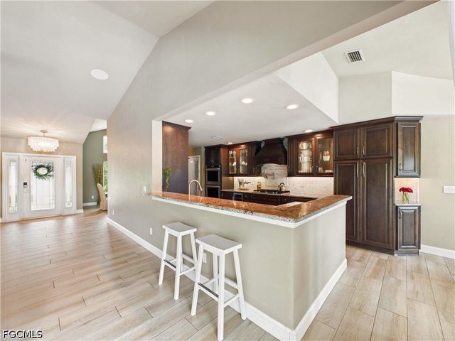 15492 Chloe CIR, Fort Myers, FL 33908
