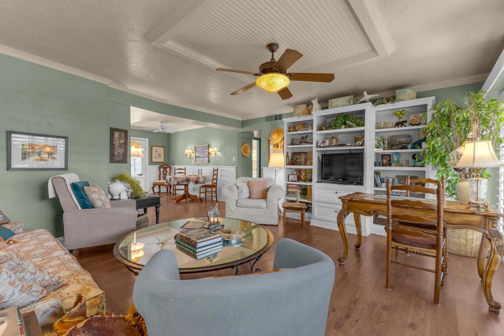 Image 10 of property listing at 69850 Hwy 111 14, Rancho Mirage, CA 92270