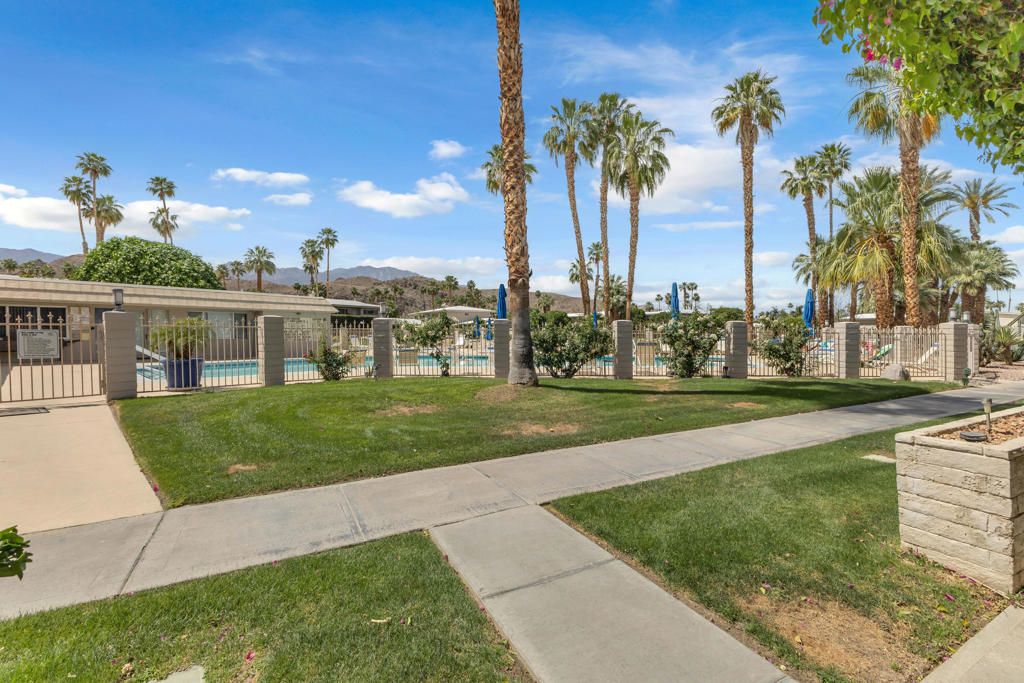 Image 36 of property listing at 69850 Hwy 111 14, Rancho Mirage, CA 92270