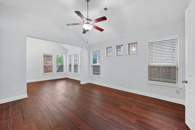 1107 Amber Rose Way, Arlington, TX 76005