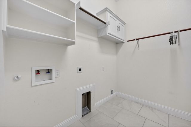 1107 Amber Rose Way, Arlington, TX 76005