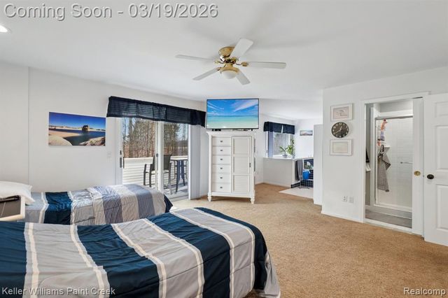 6530 Fredmoor Drive, Troy, MI 48098