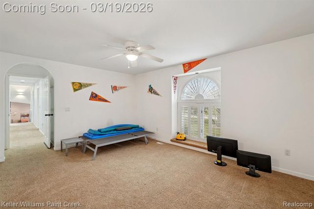 6530 Fredmoor Drive, Troy, MI 48098