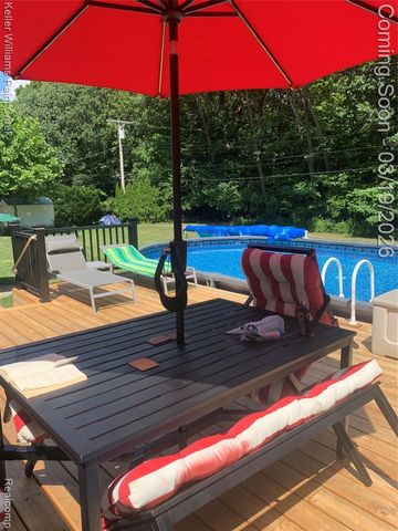 6530 Fredmoor Drive, Troy, MI 48098