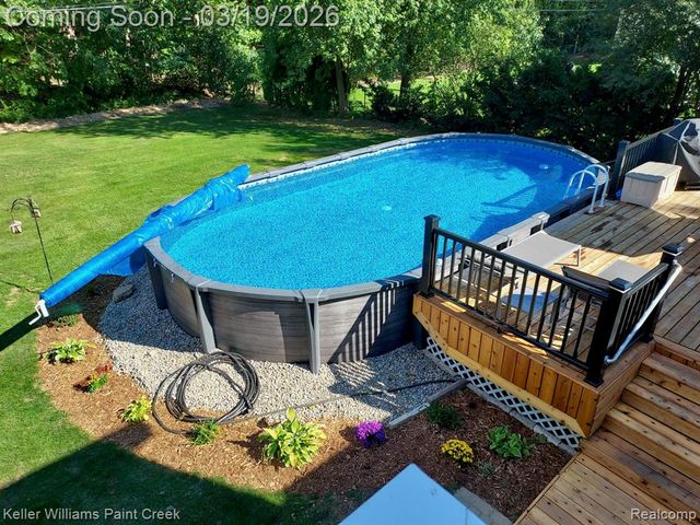 6530 Fredmoor Drive, Troy, MI 48098