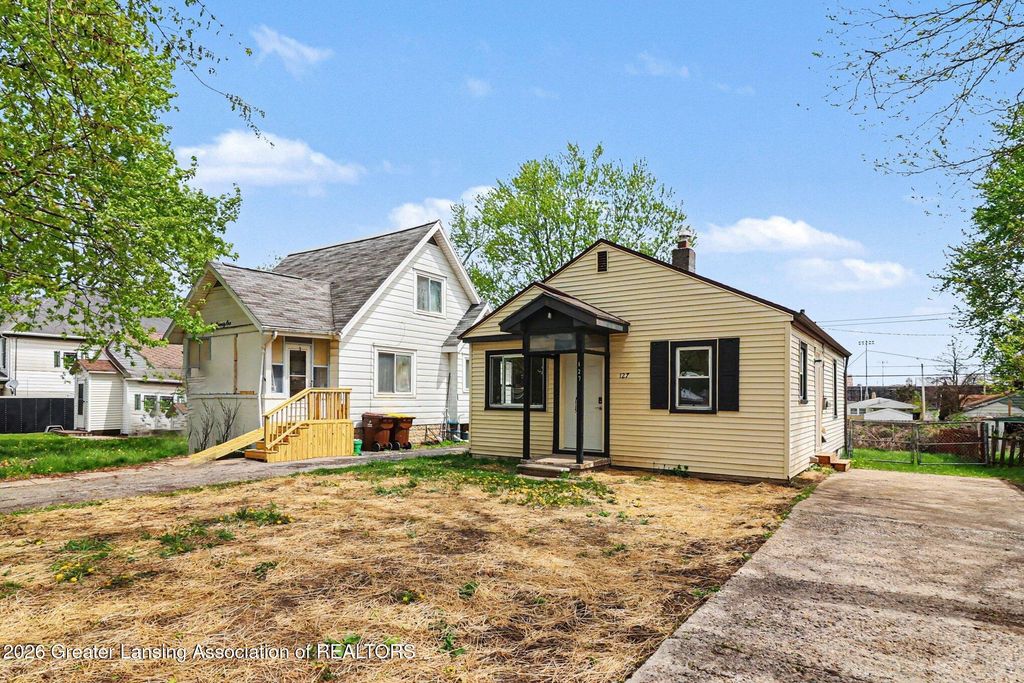 127 Haze Street, Lansing, MI 48917