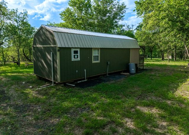 102 County Road 2344, Richland, TX 76681