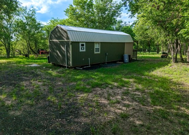 102 County Road 2344, Richland, TX 76681
