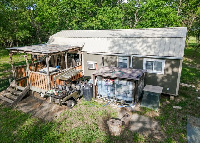 102 County Road 2344, Richland, TX 76681