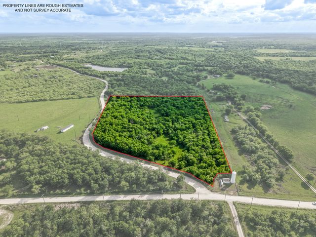 102 County Road 2344, Richland, TX 76681