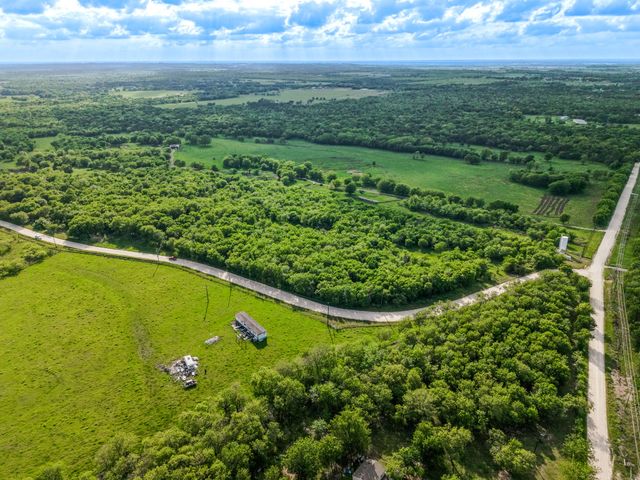 102 County Road 2344, Richland, TX 76681