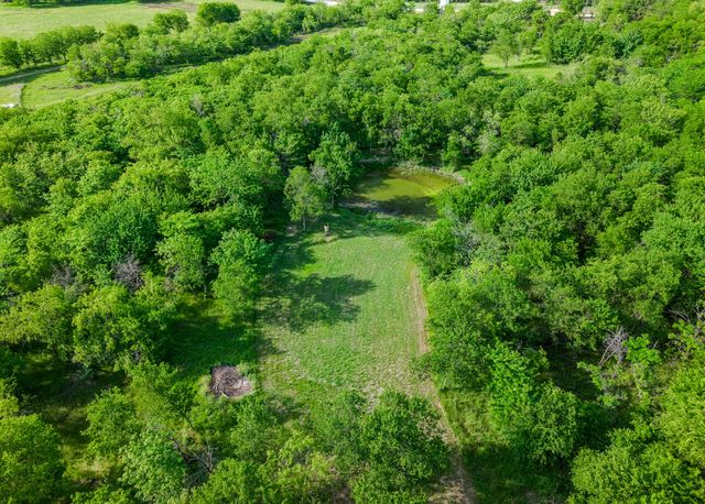 102 County Road 2344, Richland, TX 76681