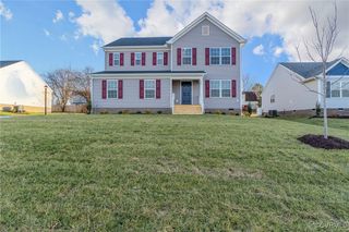 4312 Poplar Village Dr, Chester, VA 23035