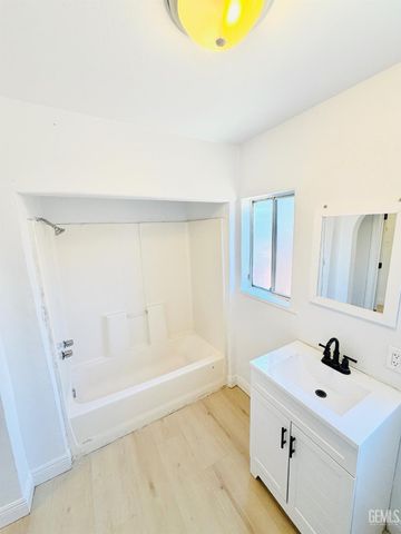 750 Hudson Drive, Bakersfield, CA 93307