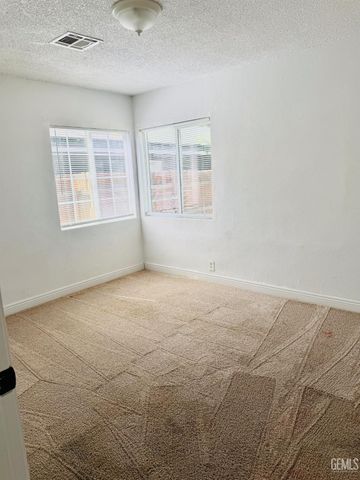 750 Hudson Drive, Bakersfield, CA 93307