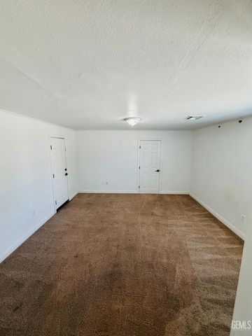 750 Hudson Drive, Bakersfield, CA 93307