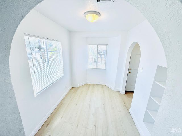 750 Hudson Drive, Bakersfield, CA 93307