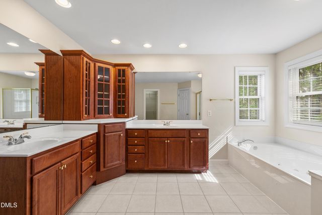 4406 Triland Way, Cary, NC 27518