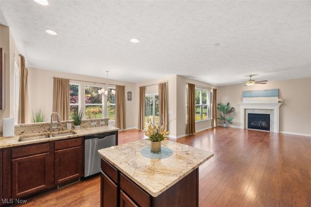 33165 Brookcrest Place, Avon Lake, OH 44012