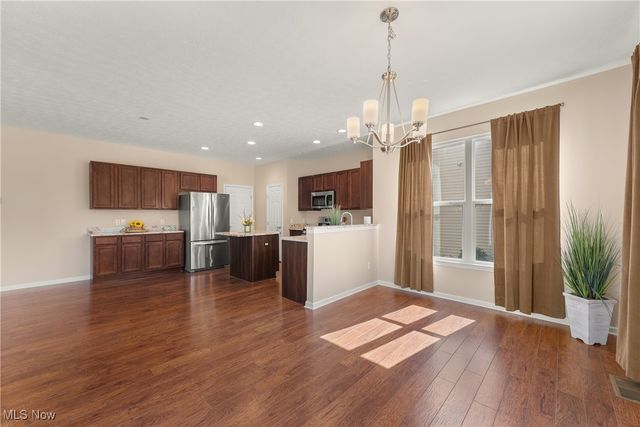 33165 Brookcrest Place, Avon Lake, OH 44012