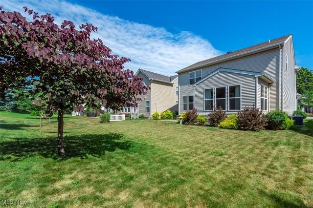 33165 Brookcrest Place, Avon Lake, OH 44012