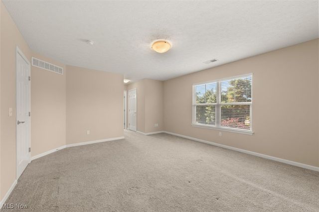 33165 Brookcrest Place, Avon Lake, OH 44012