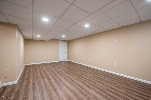 33165 Brookcrest Place, Avon Lake, OH 44012