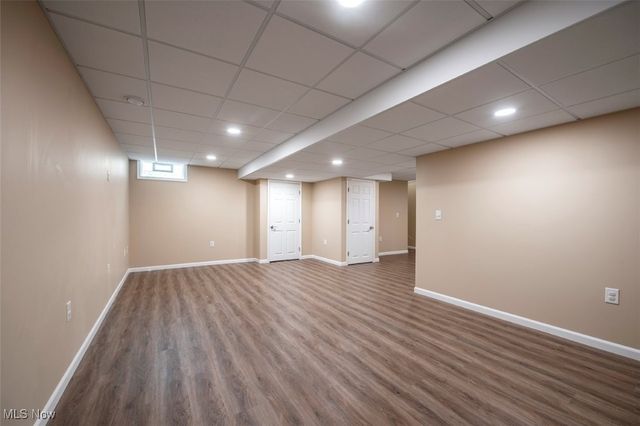 33165 Brookcrest Place, Avon Lake, OH 44012