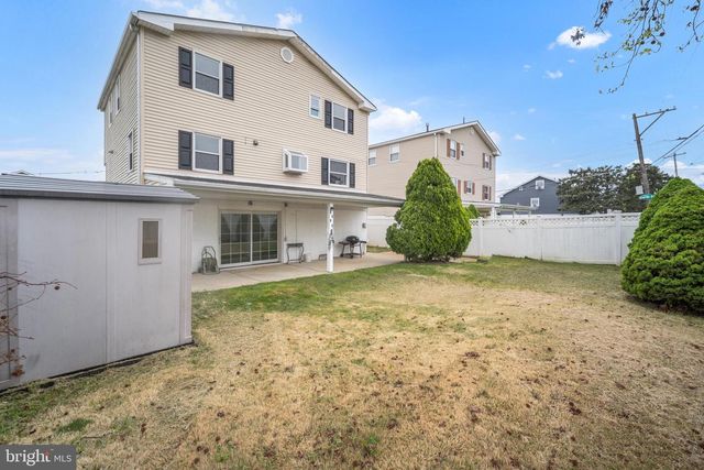 1843 SANFORD ST, Philadelphia, PA 19116