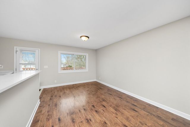 511 Freeman Avenue, Streamwood, IL 60107