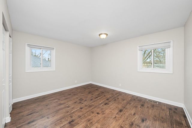 511 Freeman Avenue, Streamwood, IL 60107