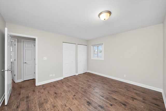 511 Freeman Avenue, Streamwood, IL 60107