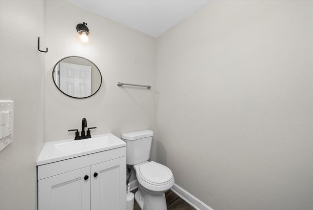 511 Freeman Avenue, Streamwood, IL 60107