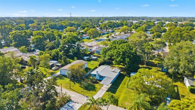 2521 HIGHLAND ACRES DR, Clearwater, FL 33761