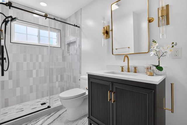 6225 Robin Ct, Pleasanton, CA 94588