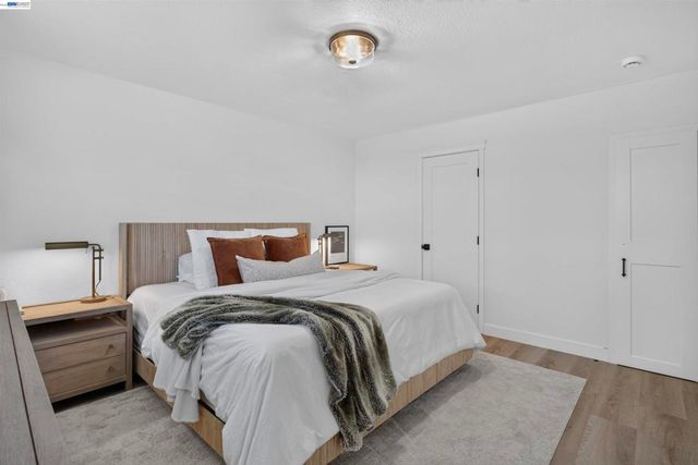 6225 Robin Ct, Pleasanton, CA 94588