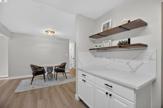 6225 Robin Ct, Pleasanton, CA 94588