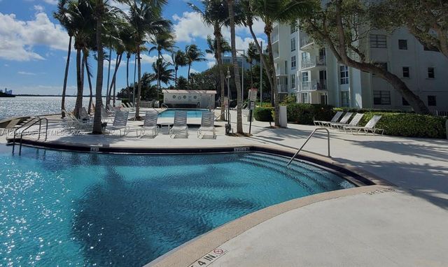 650 NE 64 Street G506, Miami, FL 33138