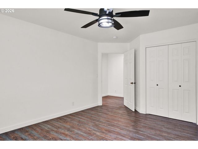 85675 GLENADA Rd, Florence, OR 97439