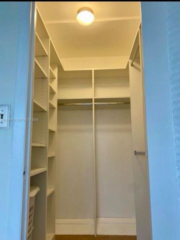 111 Golden Isles Drive E4, Hallandale Beach, FL 33009