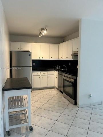 111 Golden Isles Drive E4, Hallandale Beach, FL 33009