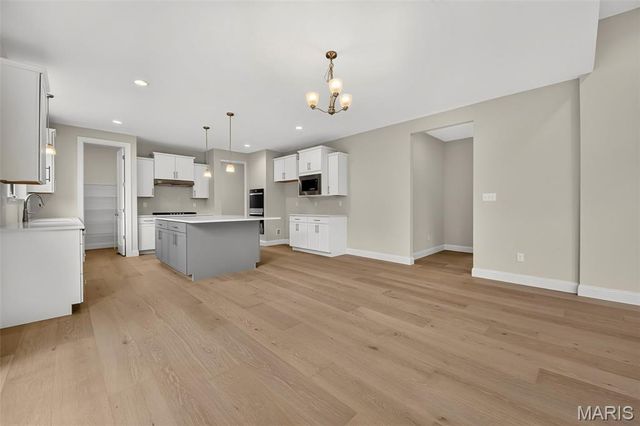 5 Dragonstone Court, Dardenne Prairie, MO 63368