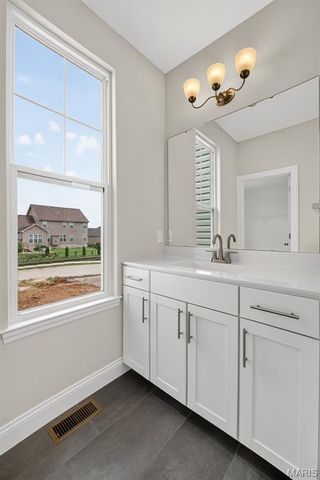 5 Dragonstone Court, Dardenne Prairie, MO 63368