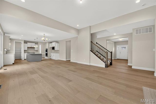 5 Dragonstone Court, Dardenne Prairie, MO 63368
