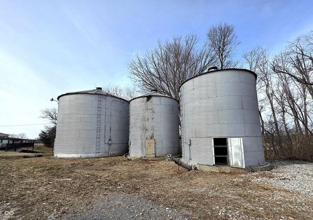 5655 N State Road 75, North Salem, IN 46165