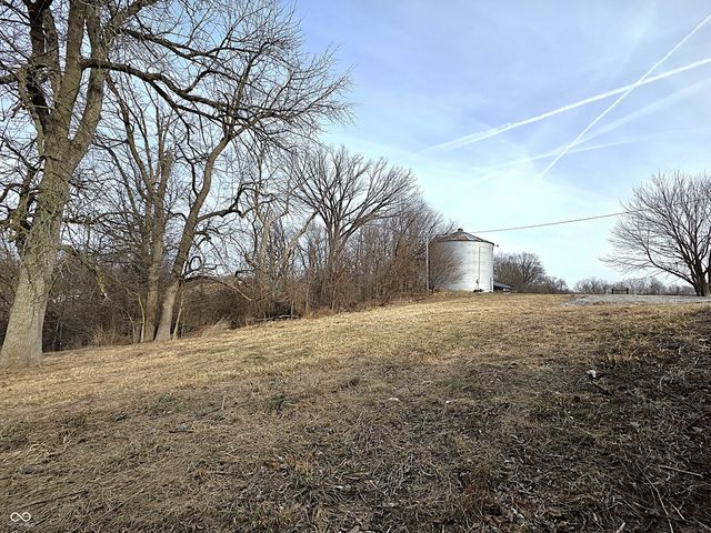 5655 N State Road 75, North Salem, IN 46165